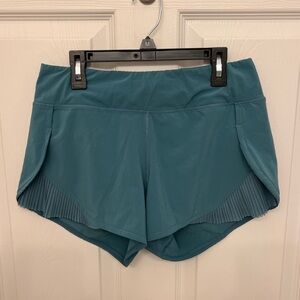 Lululemon Play Off Pleats Shorts